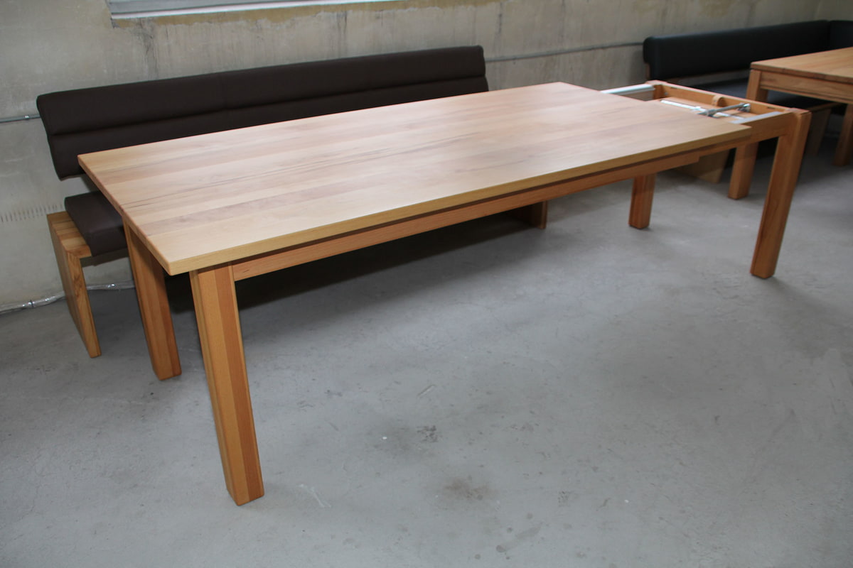 T  48  Kreno 4-Fuß Esstisch mit Funktion 95/200cm