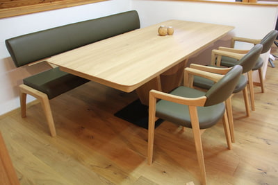 T  51  Säulenesstisch Nyon 95/210cm