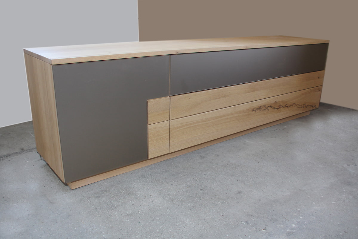 M 92 Lowboard "Signatura"