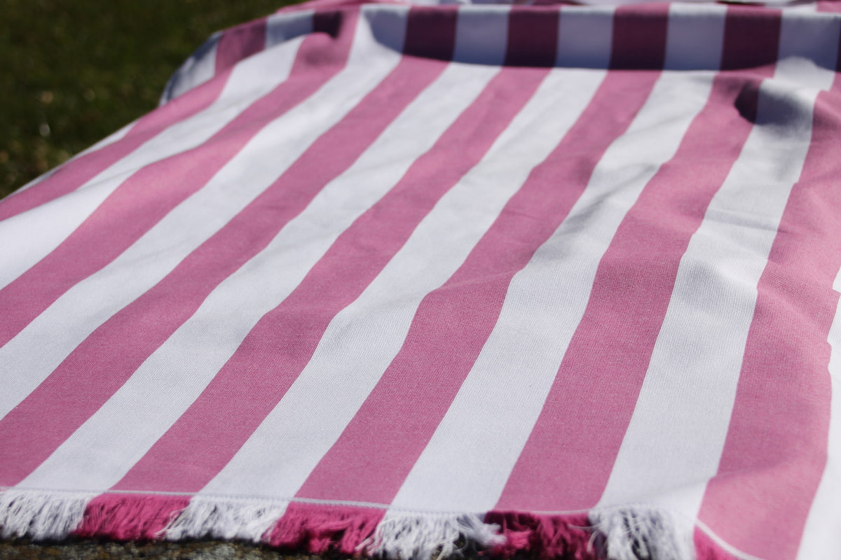 Strandtuch "Mühlbach" pink